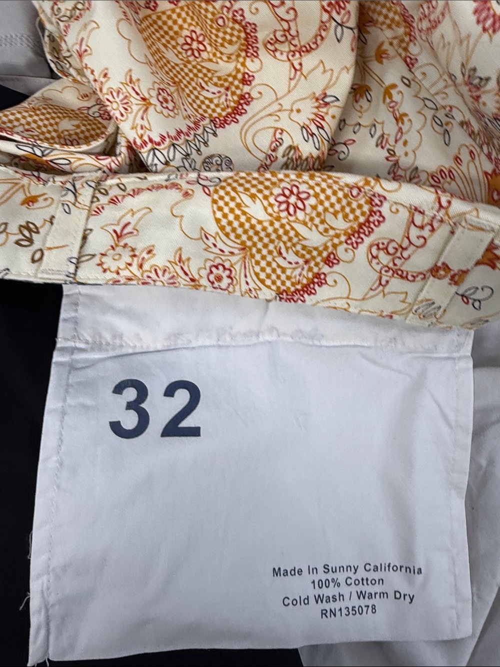 Cream Floral Flat Front Men's Shorts - Picture 3 of 3